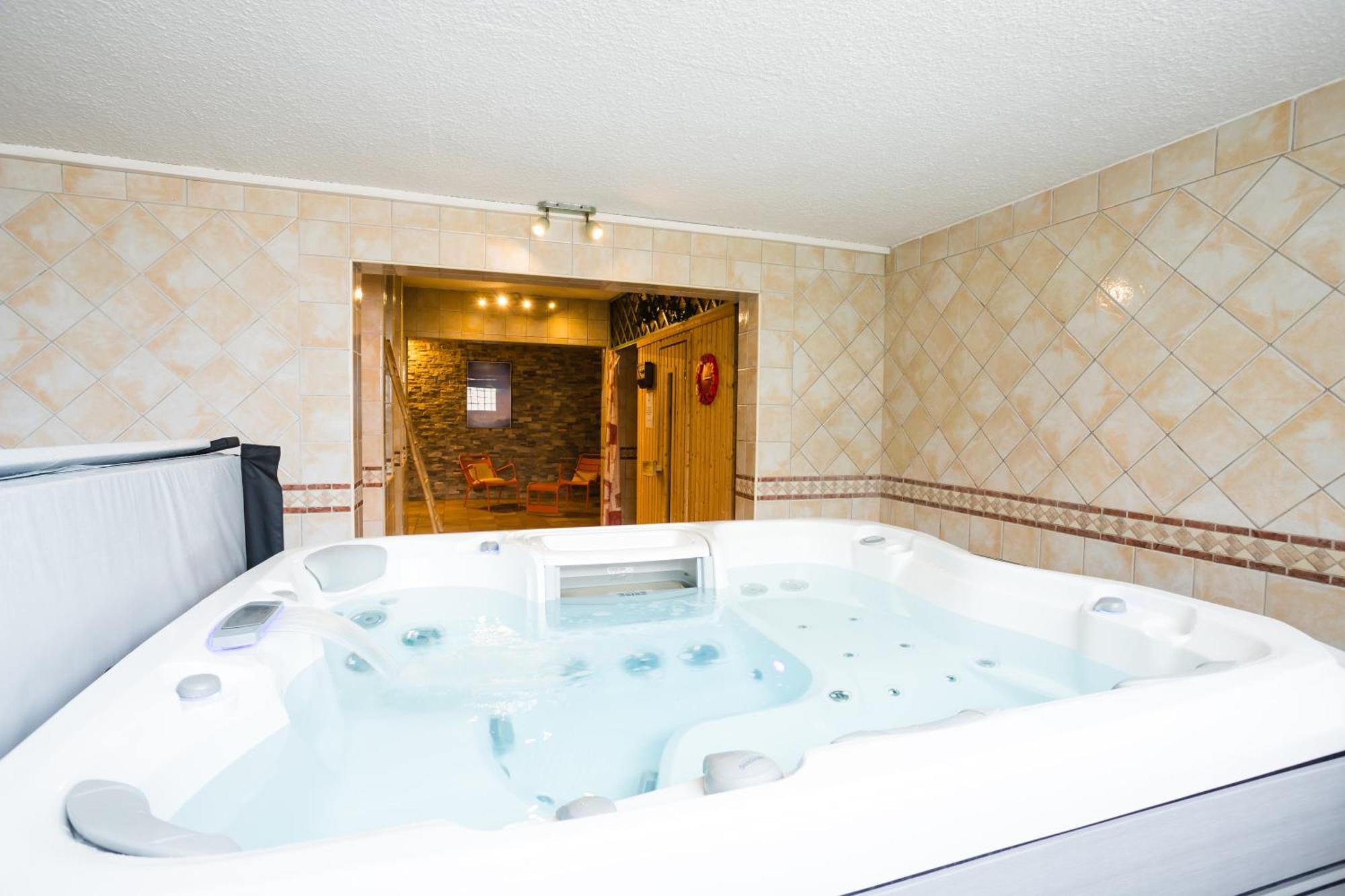 Hotel-Residence Le Lys Cauterets Buitenkant foto