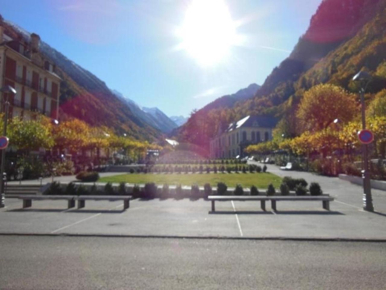 Hotel-Residence Le Lys Cauterets Buitenkant foto